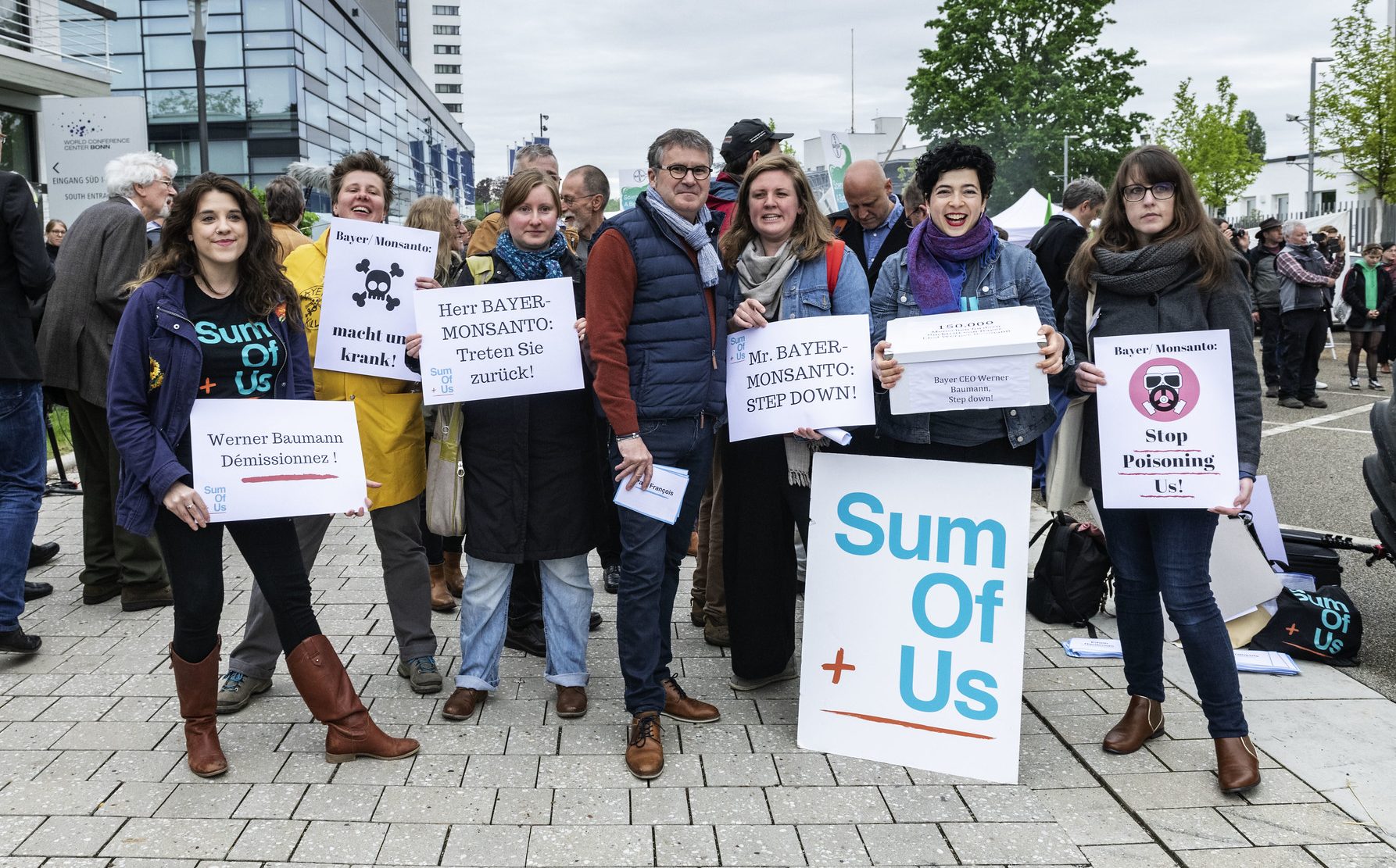 Paul François and Sum of Us activists at the Bayer-Monsanto AGM