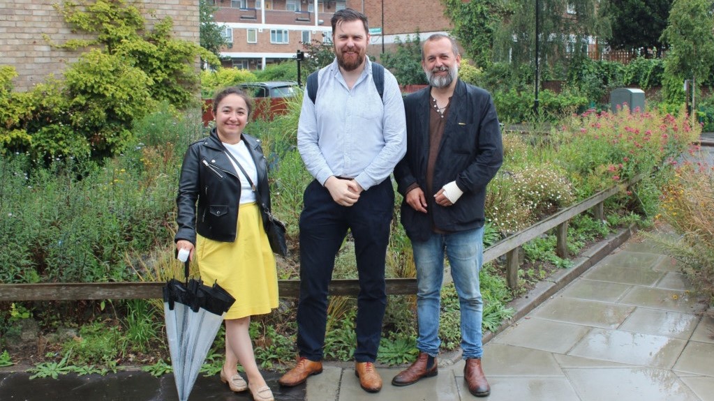 A pesticide-free pilot area, Hackney. Left to right: Cllr Feryal Demirci, Jon Burke and Nick Mole, PAN UK’s Policy Officer.