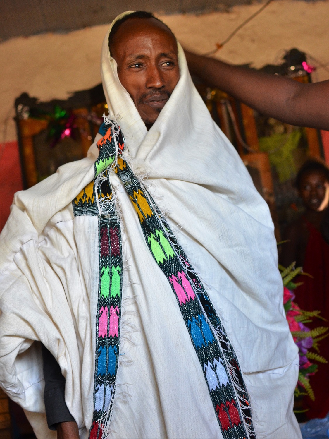 Cotton clothing, scarves and wraps are popular amongst Ethiopians